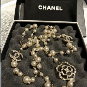 Authentic CHANEL Gold and Cream Pearl Necklace with Camila Floral Charms